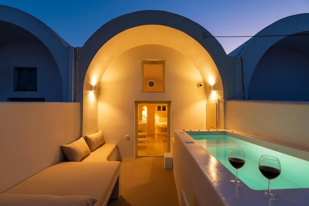 Rockhill Luxury Imerovigli *