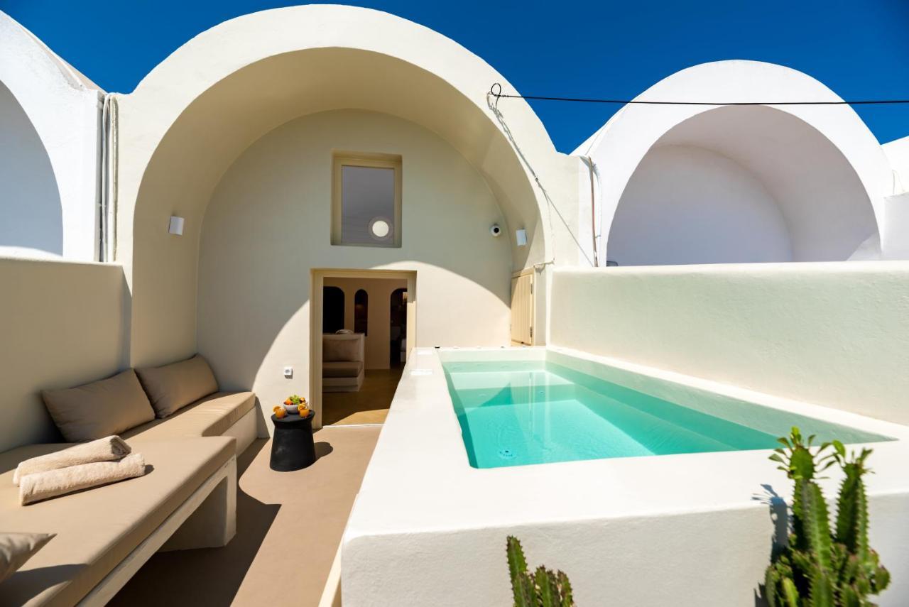 Rockhill Luxury Imerovigli Villa