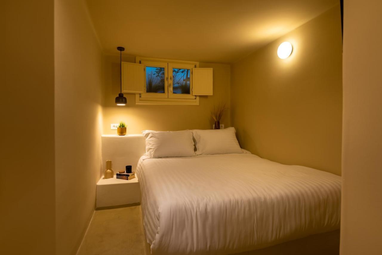 Rockhill Luxury Imerovigli Villa Fira (Santorini)