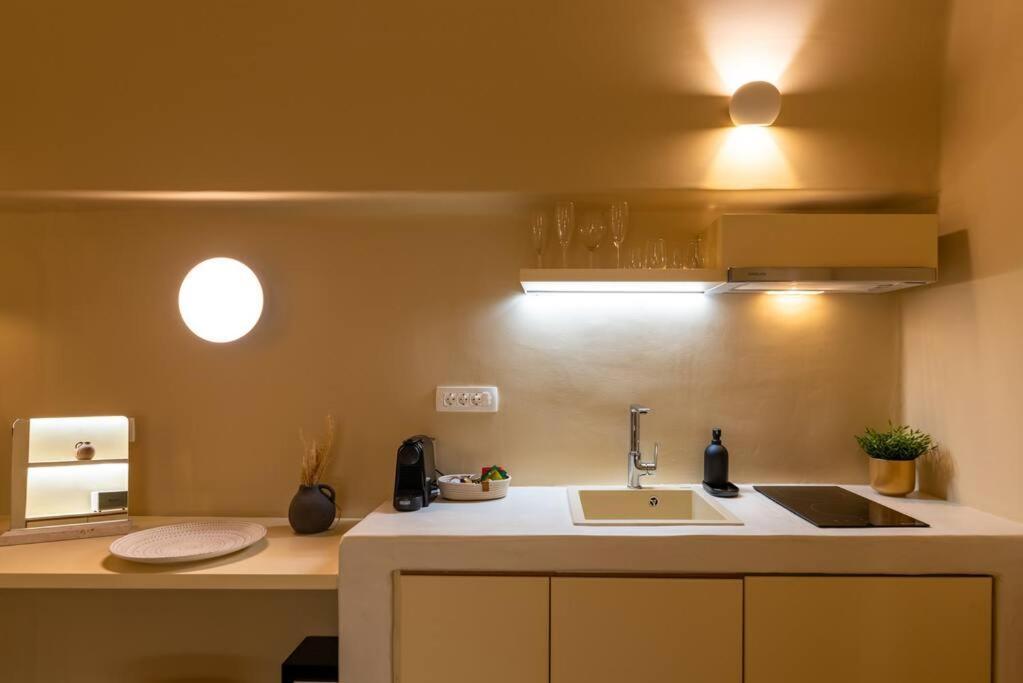 Rockhill Luxury Imerovigli Villa
