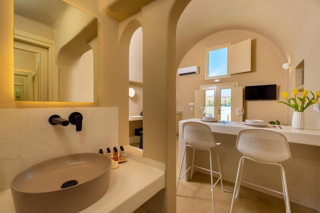 Villa Rockhill Luxury Imerovigli Fira (Santorini)